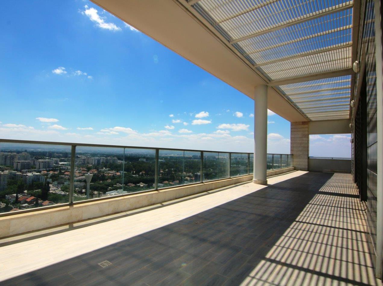 Penthouse à Krinitzi